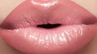 طريقة نفخ الشفاه