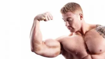 كيفية بناء عضلات