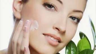 طريقة العناية بالبشرة في الشتاء