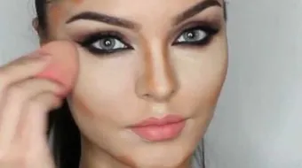 طريقة دمج المكياج