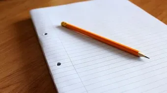 كيف تؤلف قصة