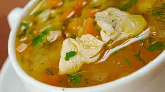 كيفية طبخ شوربة الدجاج