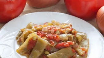 طريقة طبخ الفول الأخضر بالصلصة