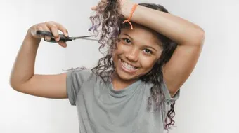 طريقة قص الشعر للأطفال البنات