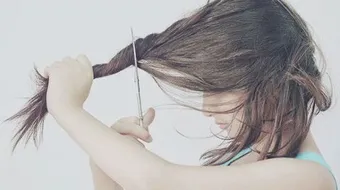 طريقة قص الشعر بنفسك