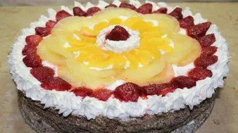 طريقة تزيين التورتة