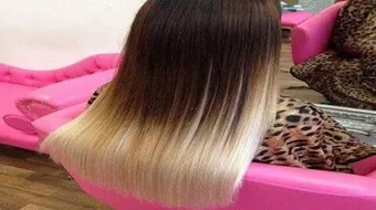 طريقة صبغ الشعر من الأطراف