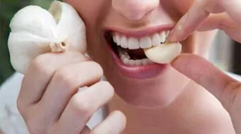 كيف آكل الثوم