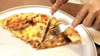 كيف تأكل بالشوكة والسكين