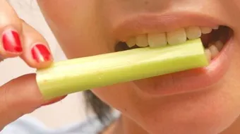 كيفية القضاء على رائحة الفم الكريهة