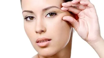 كيف تتخلص من تجاعيد تحت العين