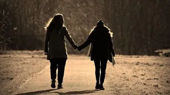 كيف تعرف صديقك من عدوك