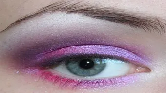 كيف أتعلم مكياج العيون