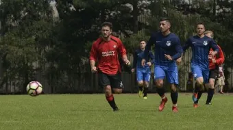 كيف أتعلم حركات كرة القدم