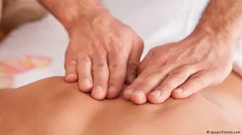 طريقة عمل مساج للظهر