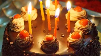 كيف تصنع كيك عيد الميلاد