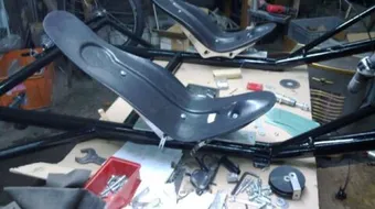 كيفية صنع سيارة