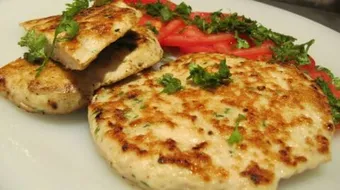 طريقة عمل برجر دجاج بالبيت