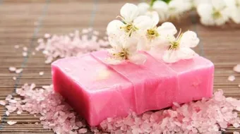 طريقة عمل معطر للملابس