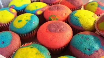 طريقة عمل كب كيك ملون