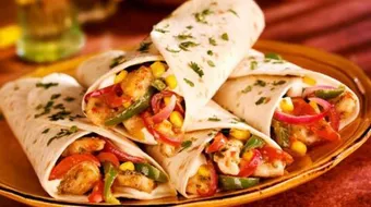 طريقة عمل سندويشة الفاهيتا