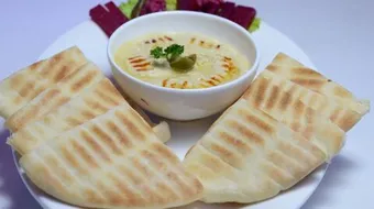 طريقة عمل عيش لبناني