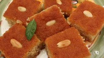 كيف تصنع النمورة اللبنانية