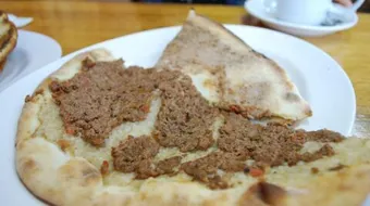 طريقة عمل صفيحة باللحمة