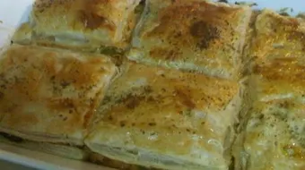 طريقة عمل صينية البف باستري بالدجاج