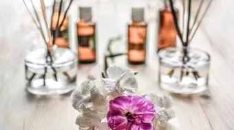 كيفية صنع معطر الجو