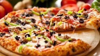 طريقة عمل عجينة البيتزا الإيطالية