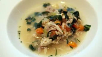 طريقة عمل شوربة الدجاج