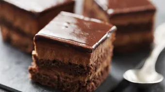 طريقة عمل كيكة الشوكولاته