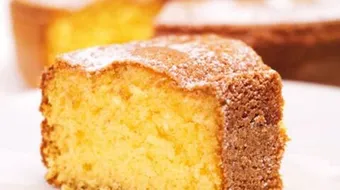 طريقة عمل كيكة جوز الهند بالسميد