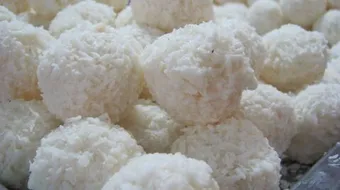 طريقة عمل حلوى جوز الهند