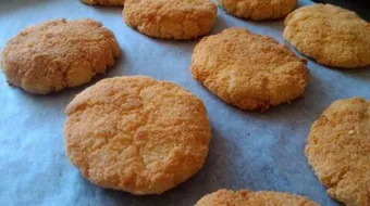 طريقة عمل أقراص جوز الهند