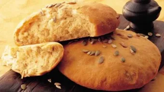 طريقة عمل خبز الذرة