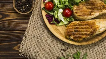 طريقة عمل صدور الدجاج اللذيذة