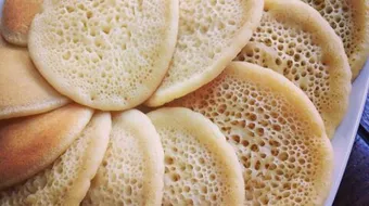 طريقة عمل عجينة القطايف بالسميد