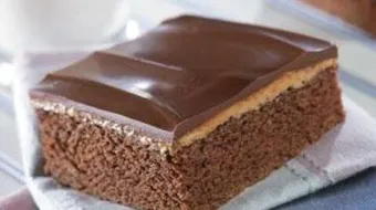 طريقة عمل حلى سهل بالبسكويت