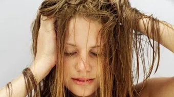 كيفية جعل الشعر أملس