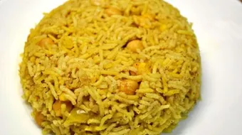 طريقة عمل رز بالحمص