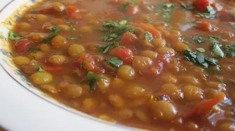 طريقة عمل العدس بجبة