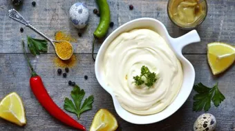 طريقة تحضير المايونيز في المنزل