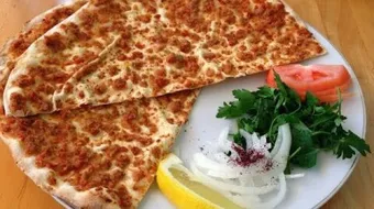 طريقة عمل لحم بعجين التركي