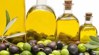 كيف يصنع زيت الزيتون