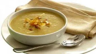 طريقة عمل شوربة البصل