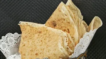 طريقة عمل خبز الصاج الفلسطيني