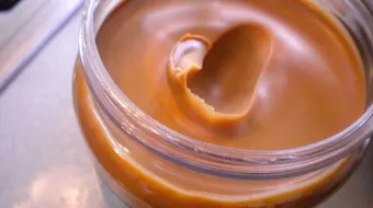 طريقة عمل زبدة الفول السوداني في المنزل