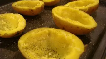 طريقة عمل قوارب البطاطس بالدجاج